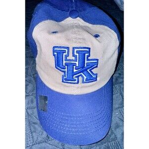 NWOT Captivating Headwear Kentucky Wildcats Strapback Hat Adjustable Cap